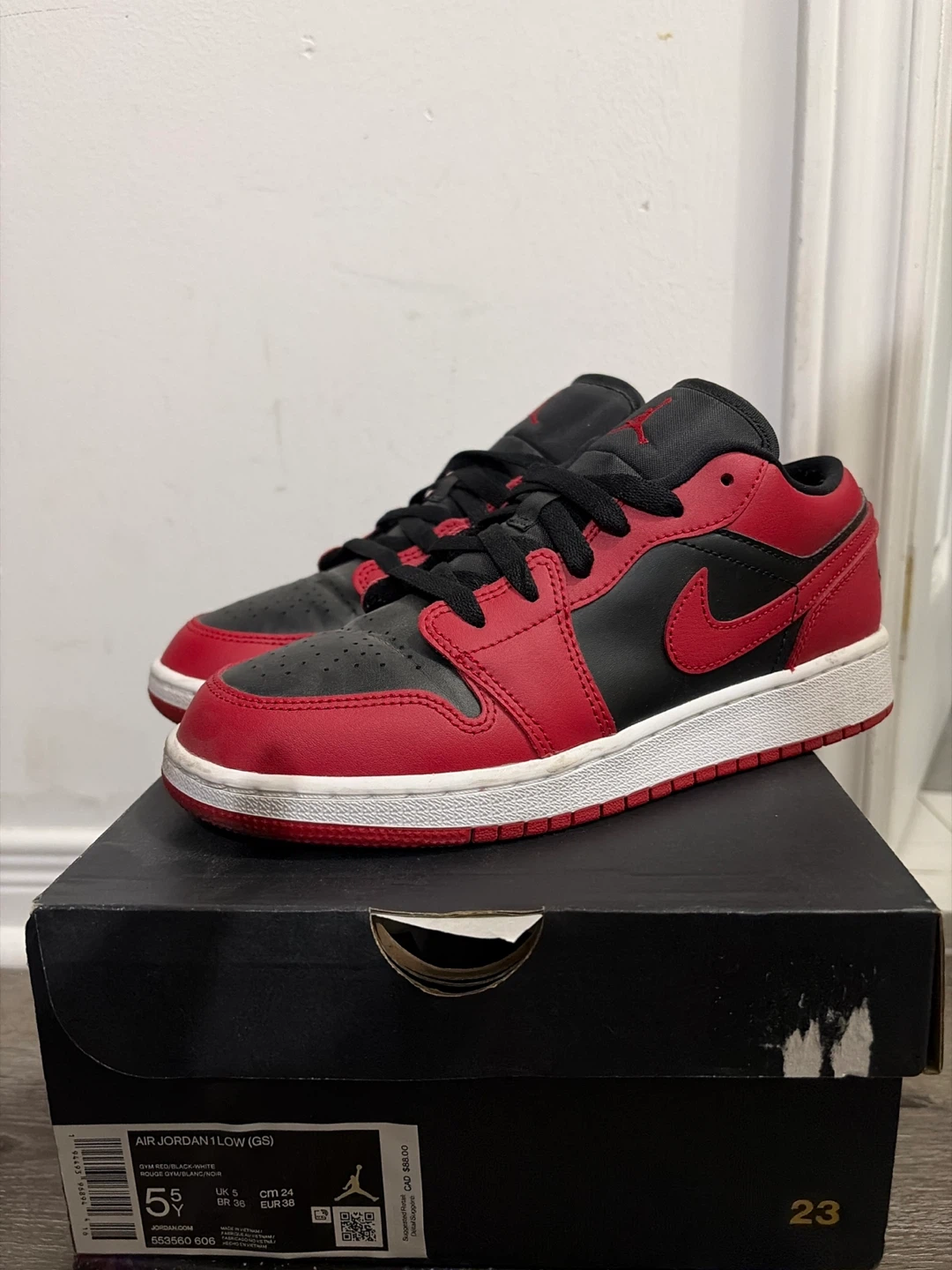 Air Jordan 1 Low (GS) Gym Red/Black-White Sneakers - photo 4