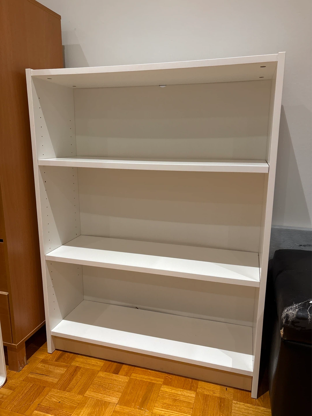 White 4-shelf bookcase - IKEA