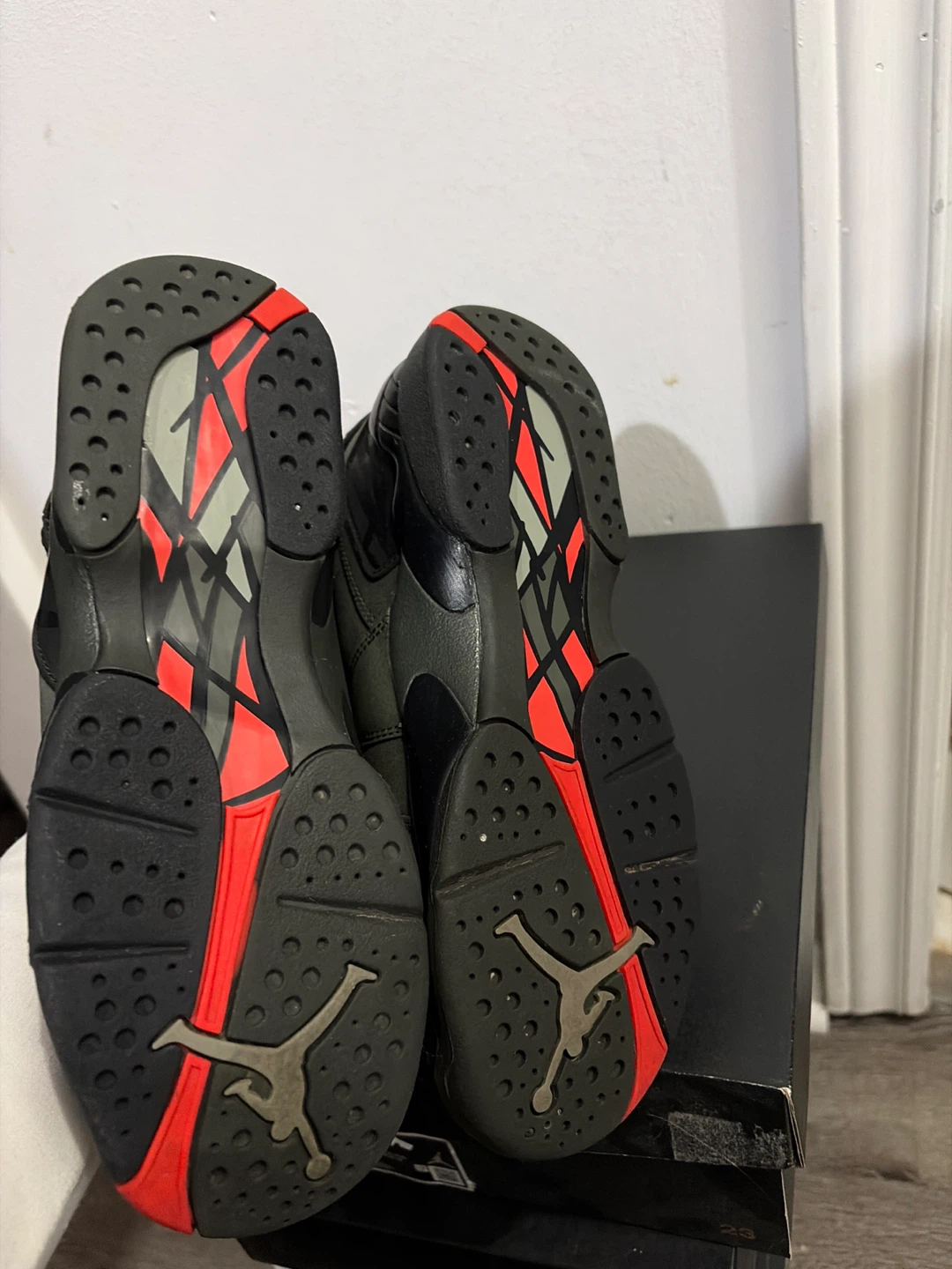 Air Jordan 8 Retro Olive Black Red - photo 4