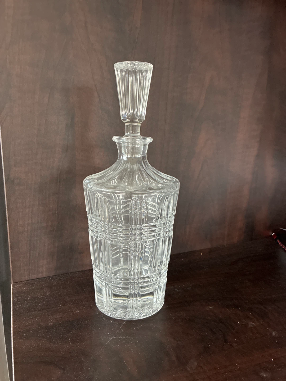 Crystal Glass Decanter with Stopper