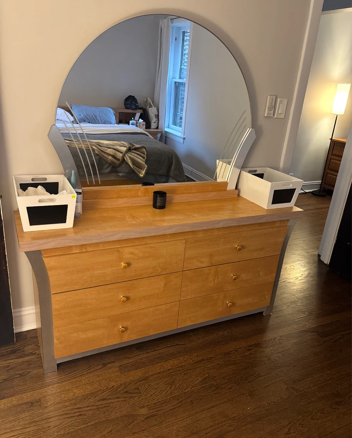 Free- Mid-Century Style Dresser with Mirror
