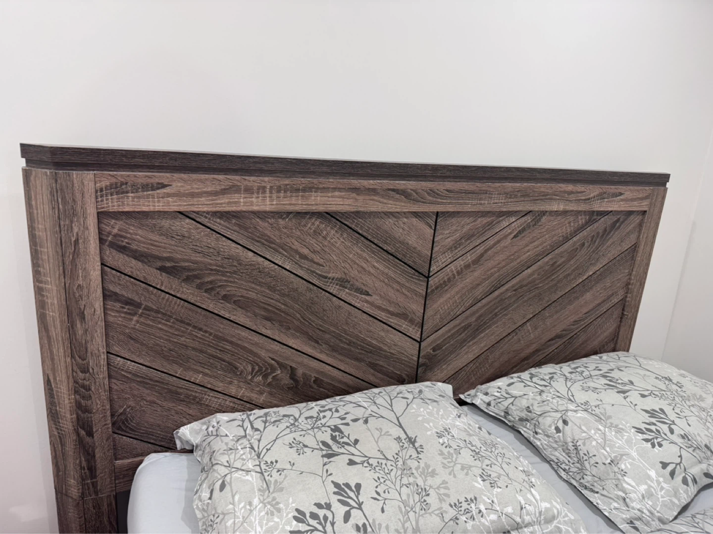 Wooden Bedroom Set - Headboard and Nightstand - photo 5