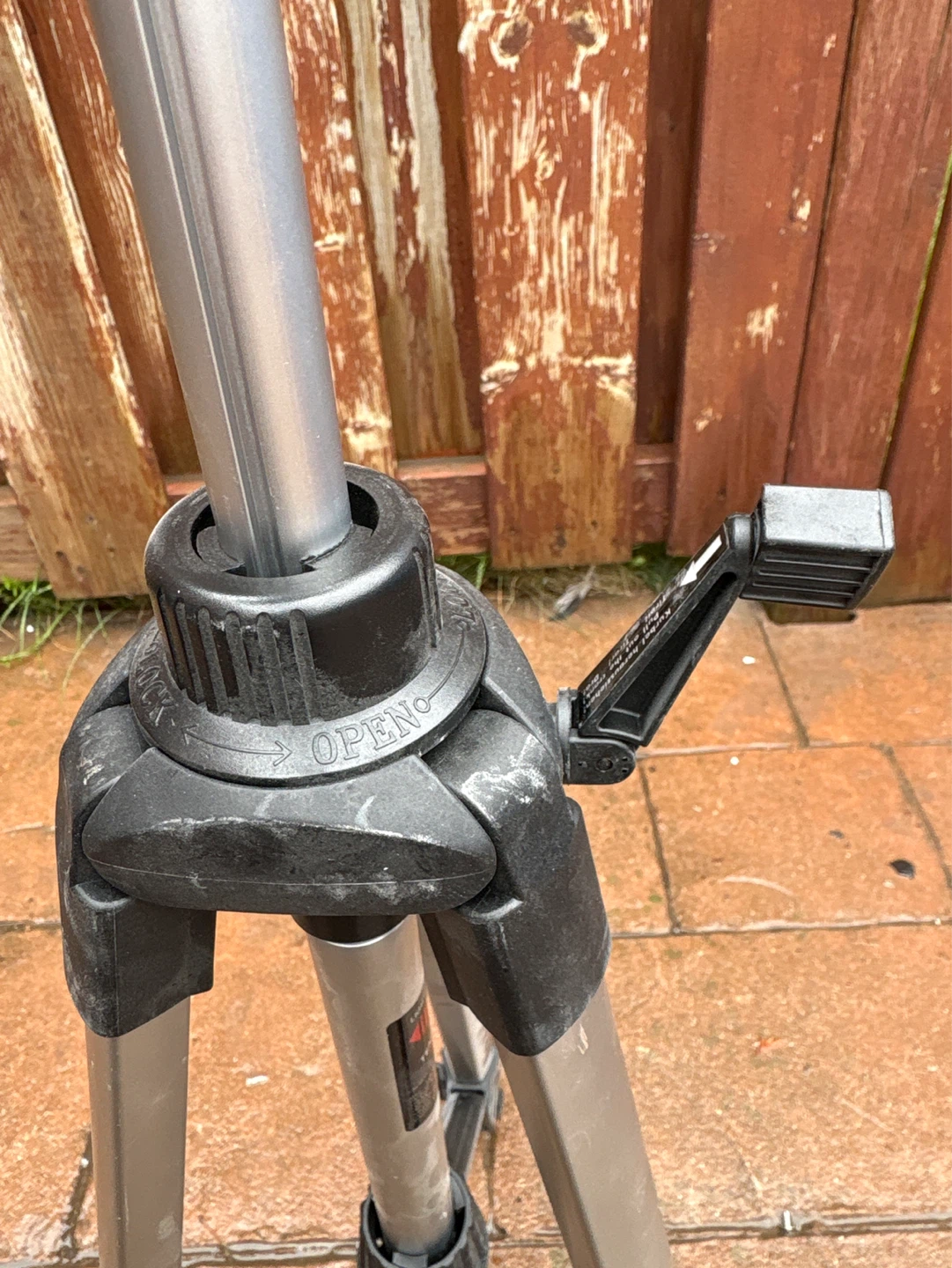 InFocus Tripod DIN 4503 - photo 3