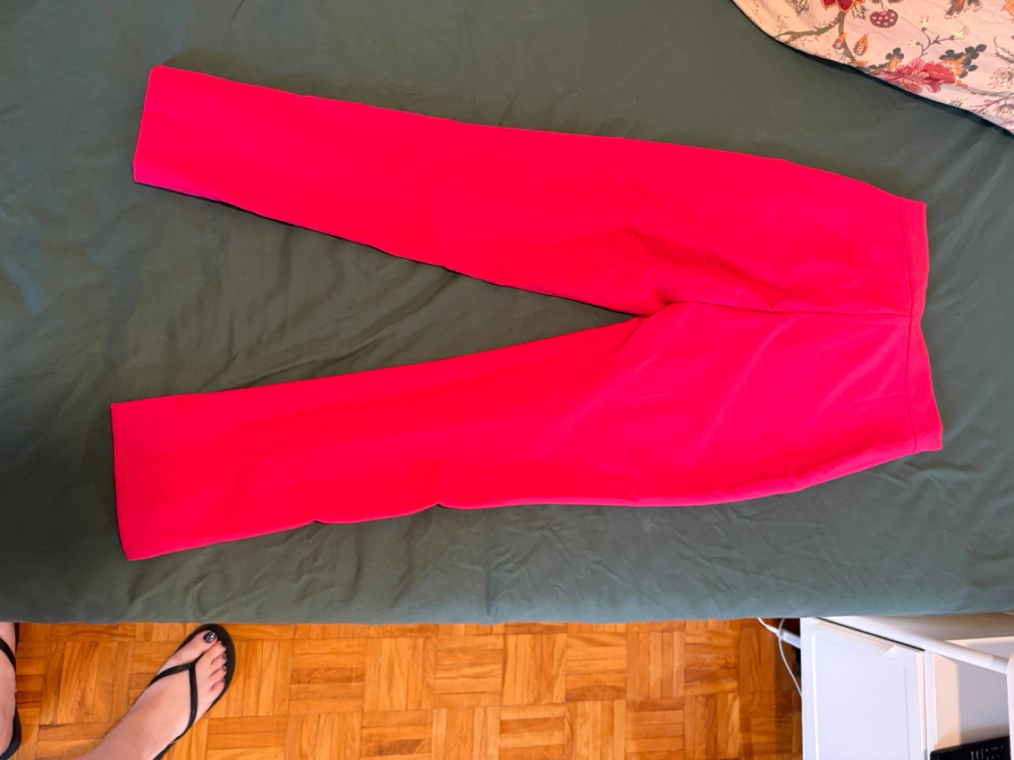 Joseph Ribkoff Bright Pink Pants Size 6 - photo 3