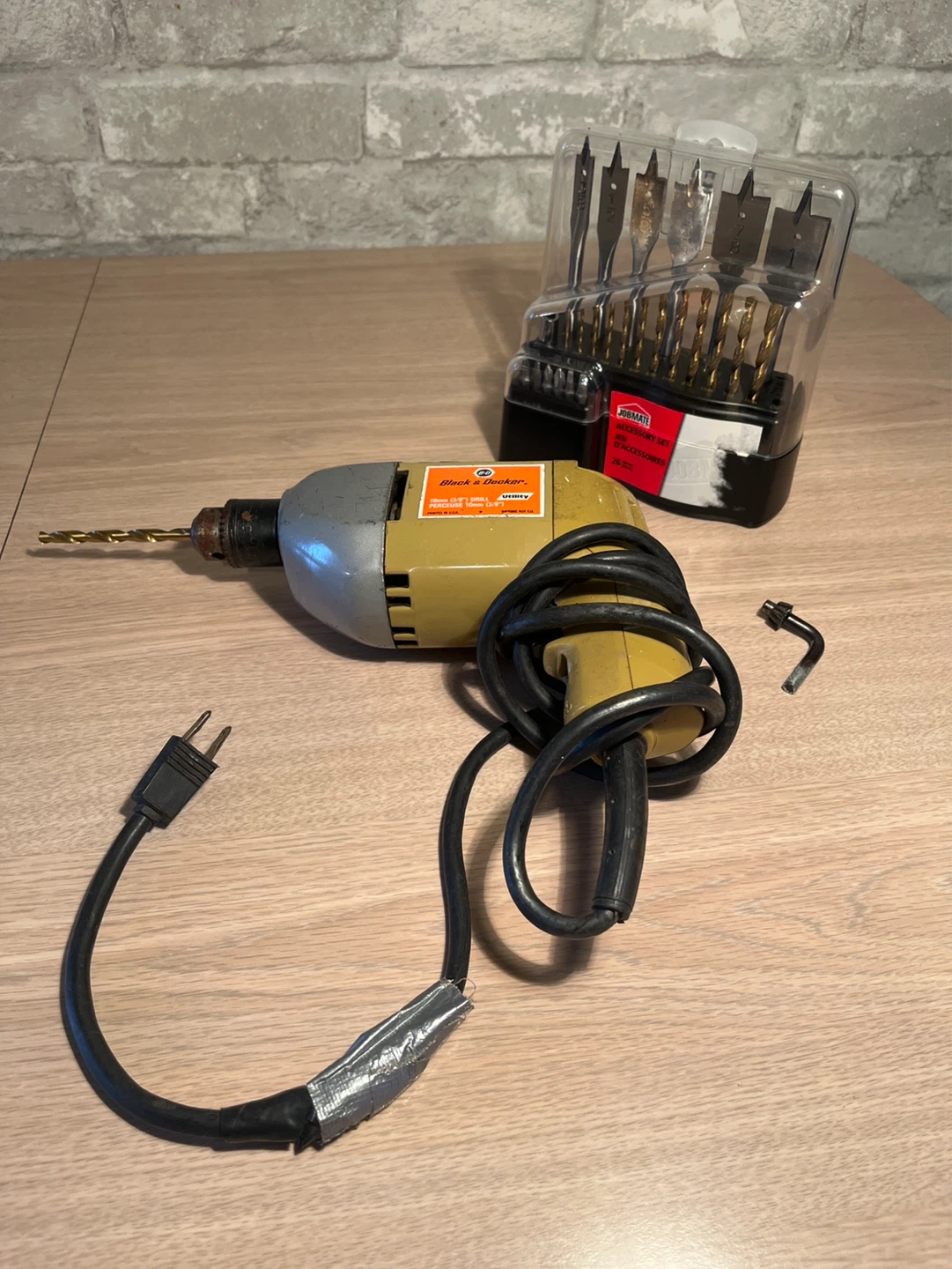 Black & Decker 3/8" Corded Drill with Drill Bit Set