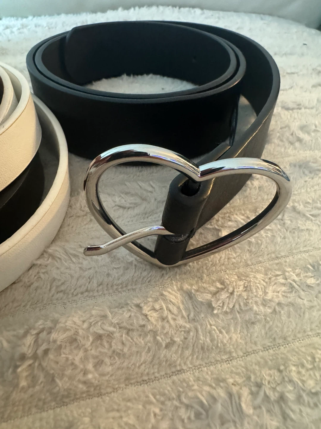Assorted Fashion Belts - photo 4