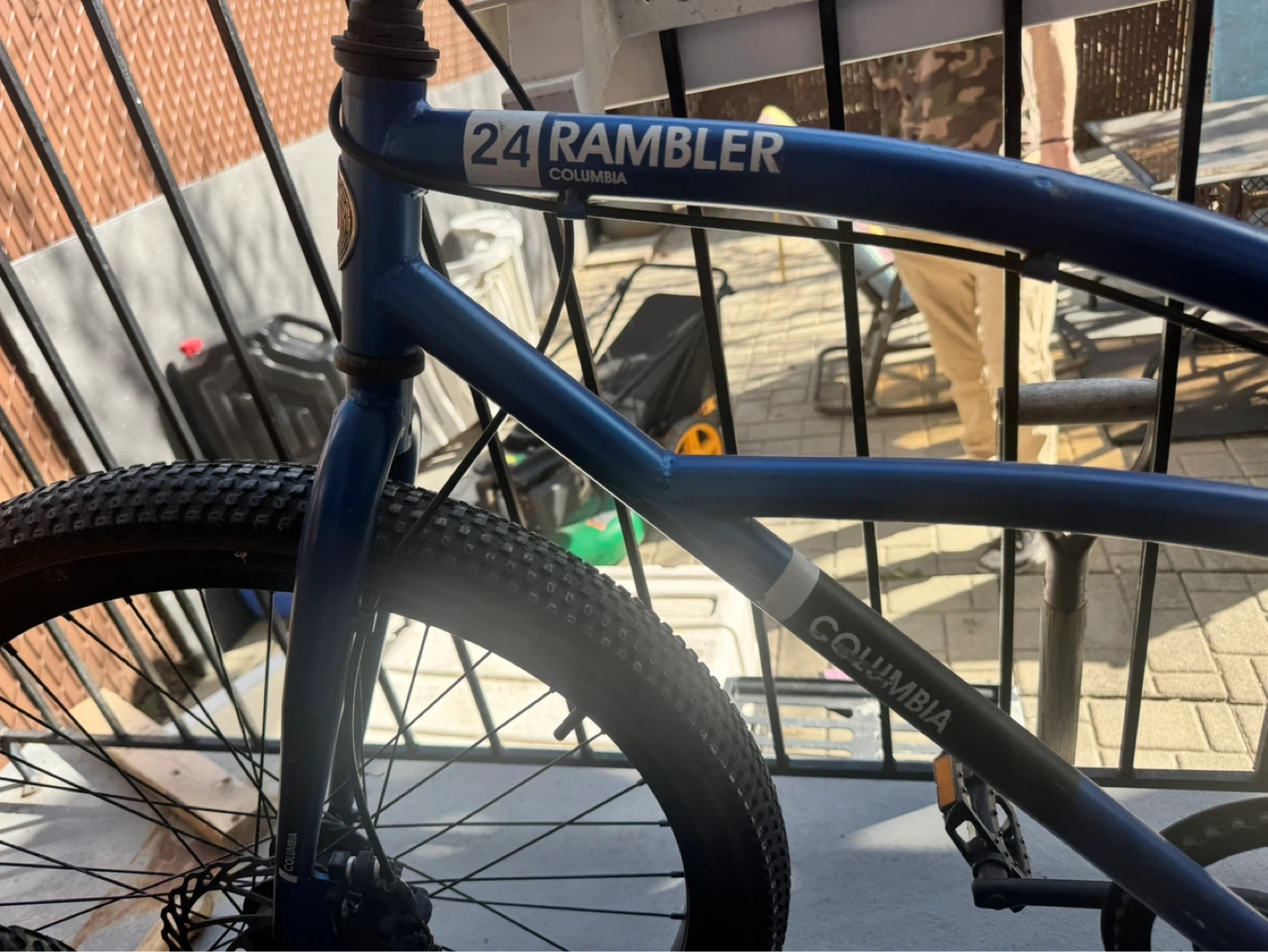 Vélo bleu Columbia 24 Rambler - photo 5