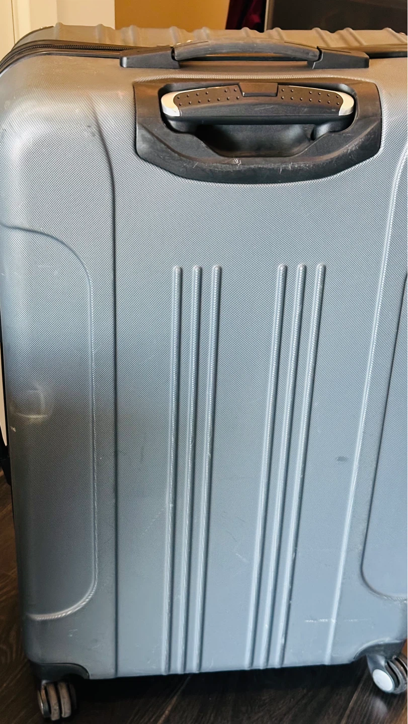 Jetstream Grey Hardside Spinner Luggage - photo 4