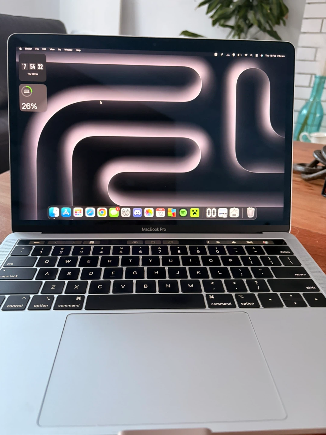 Apple MacBook Pro 13-inch (2018) - photo 4