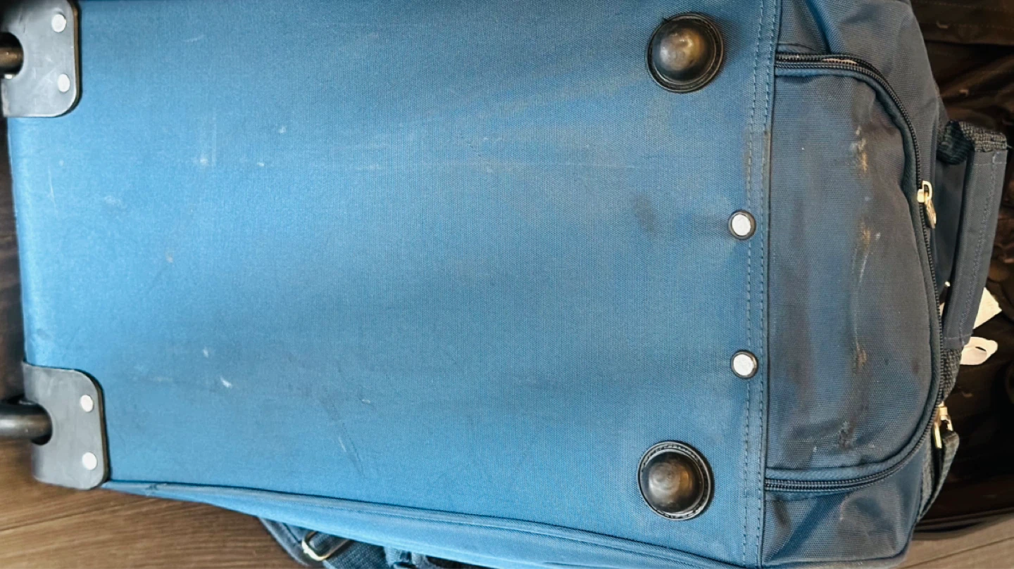American Tourister Rolling Luggage Bag - photo 2