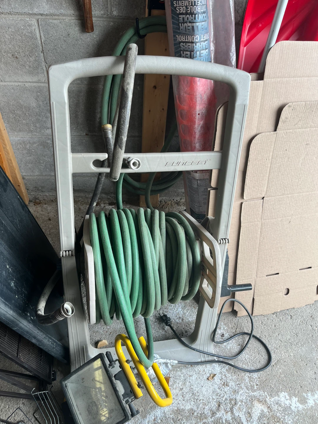 Suncast Hose Reel Cart