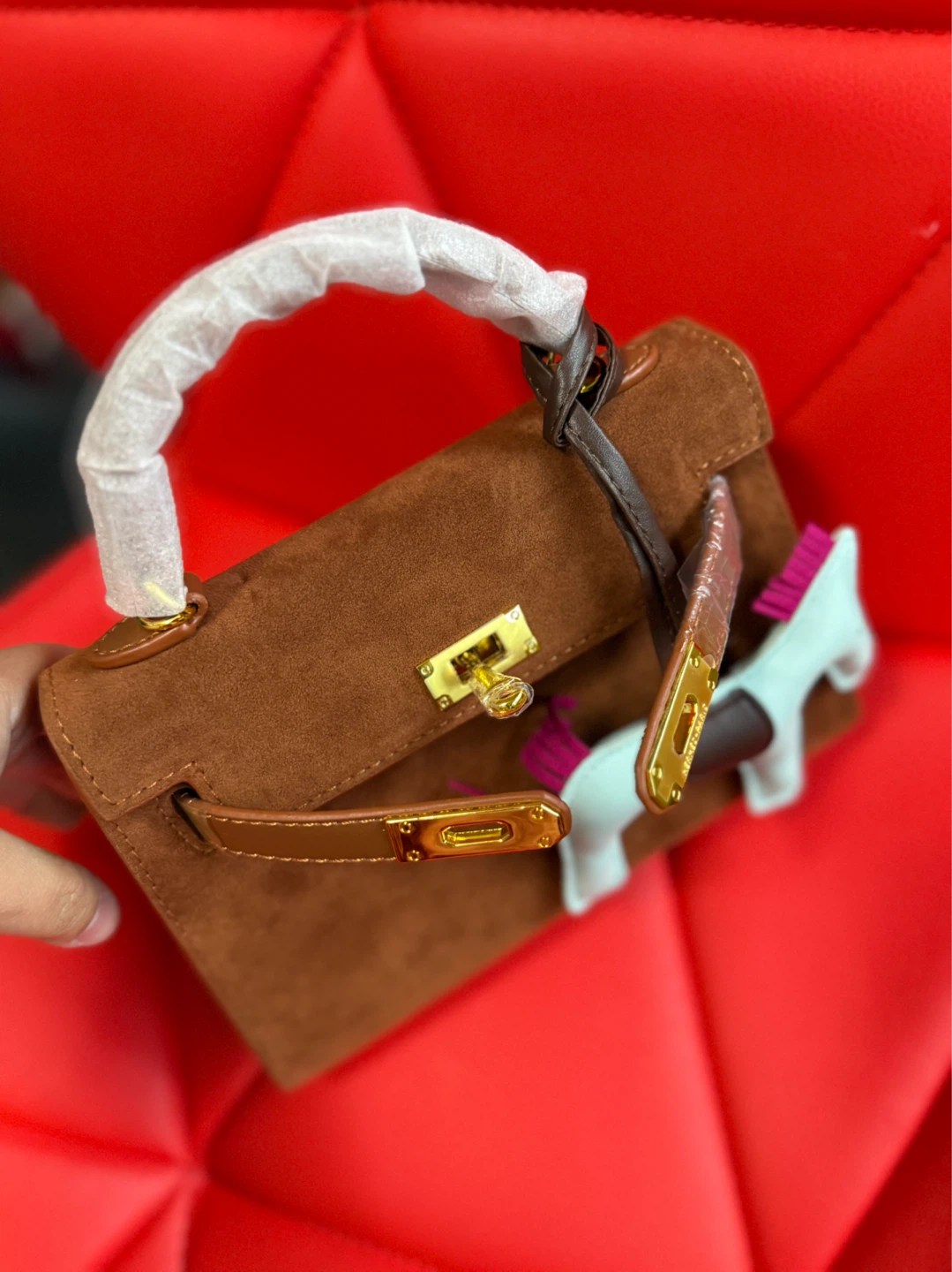 Brown Suede Handbag with Charm and Twilly - photo 4