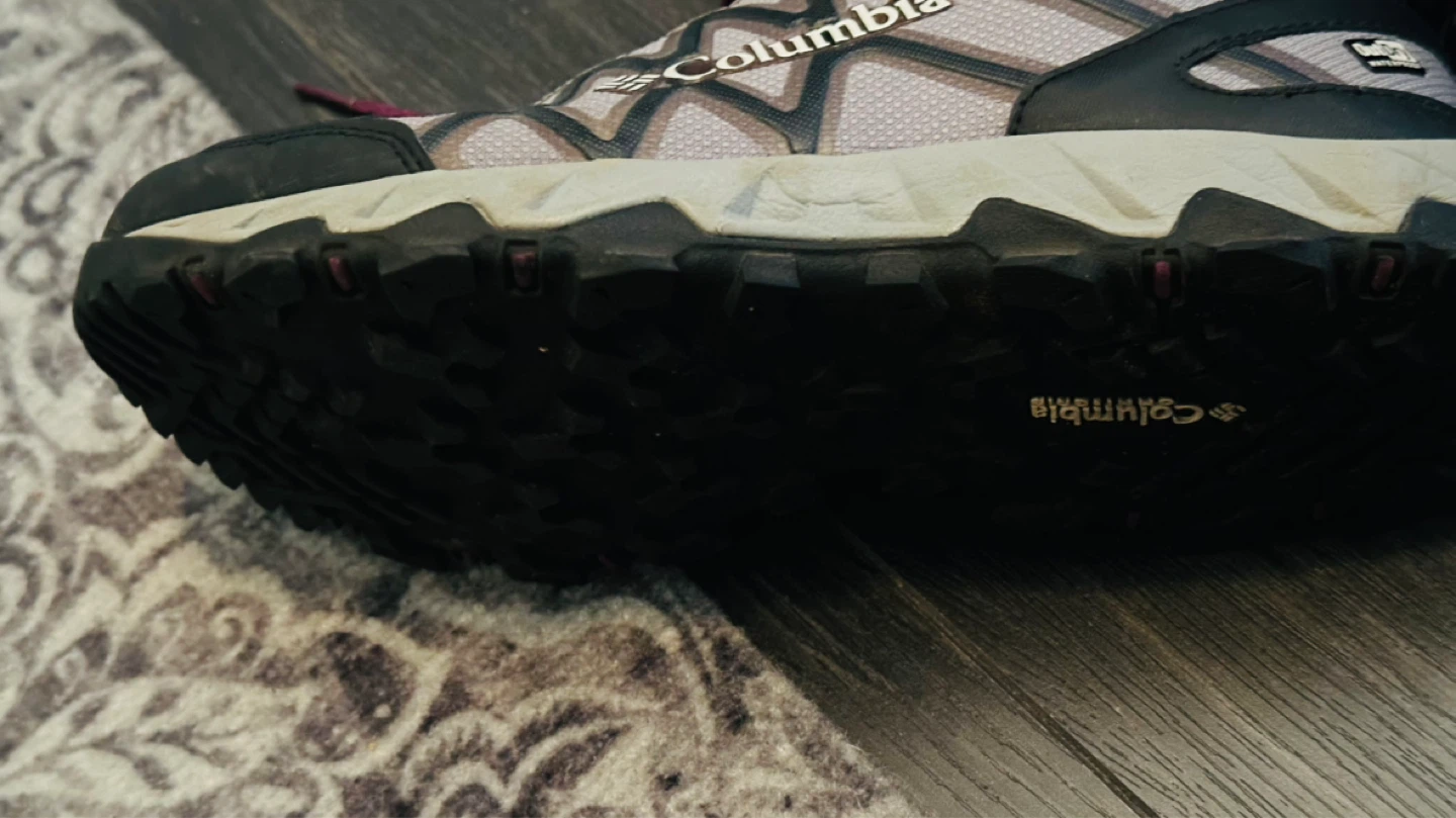 Columbia Women's Hiking Shoes - Size 8 - photo 2