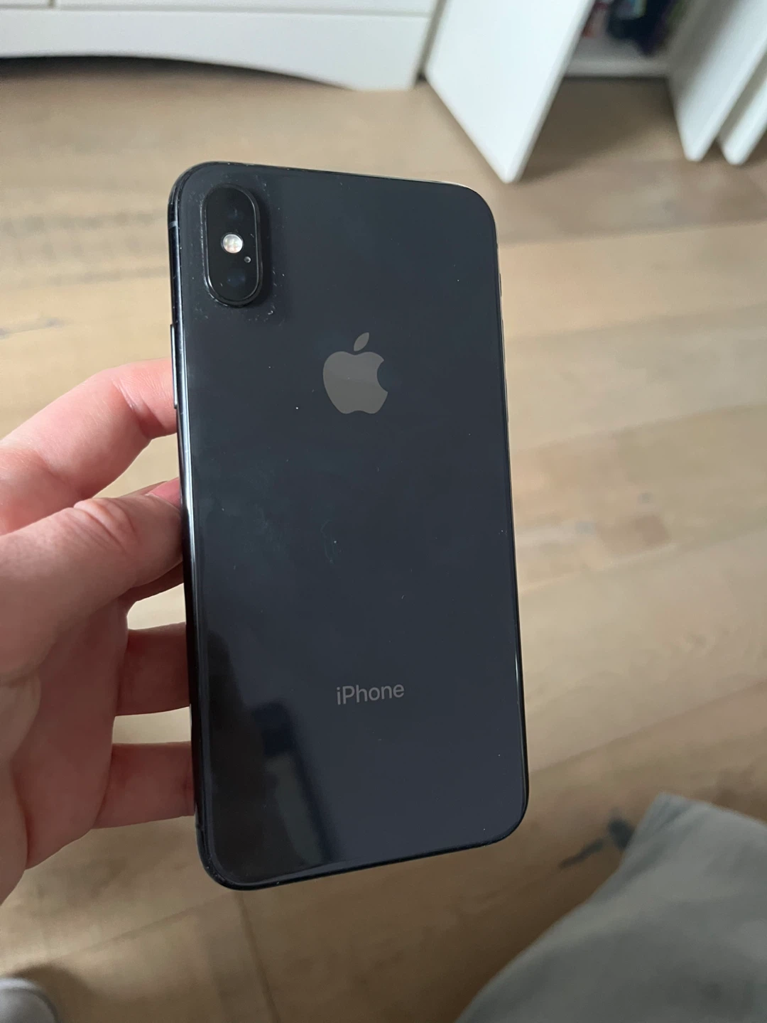iPhone X