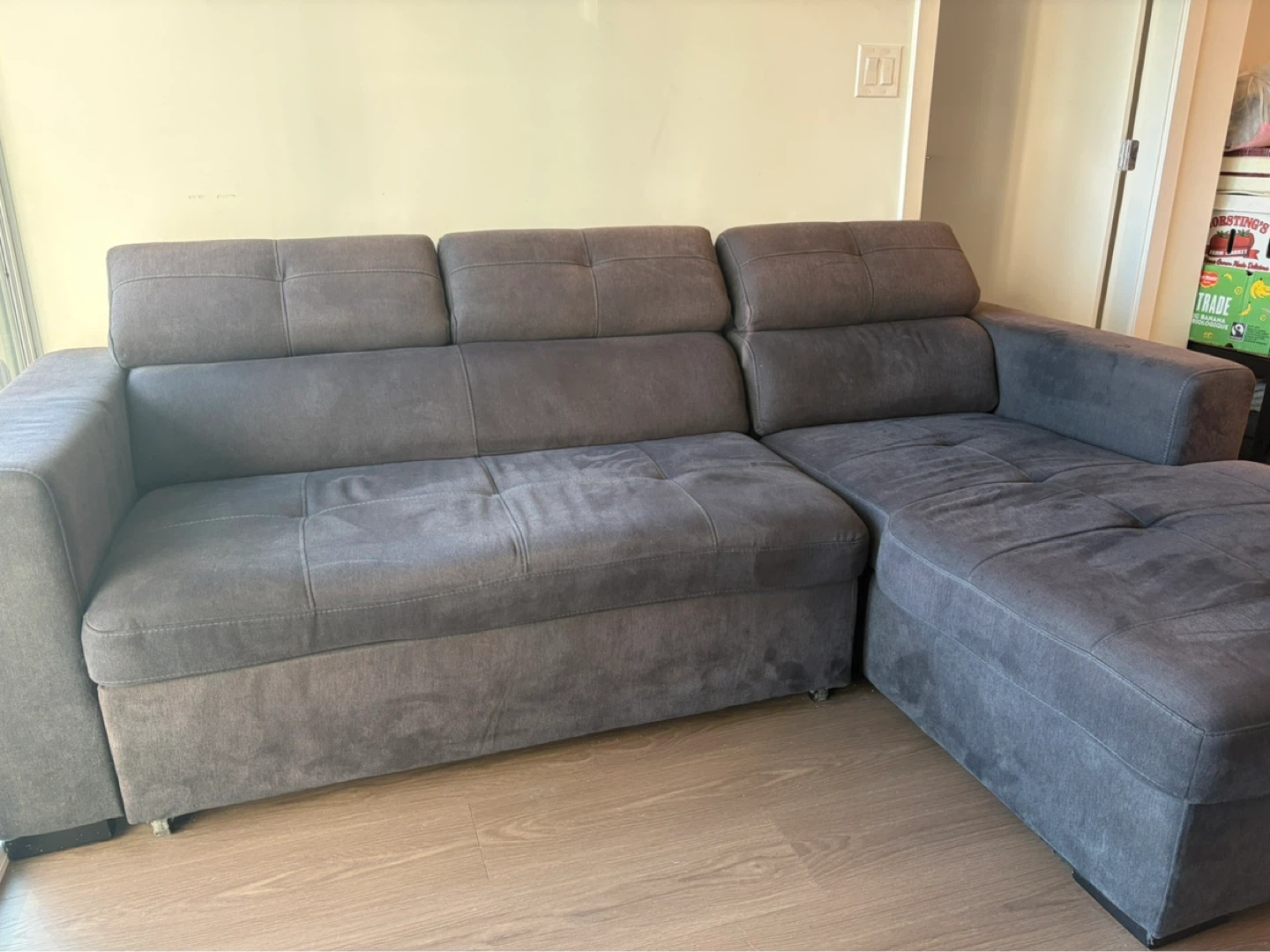 Grey Sectional Sofa with Chaise