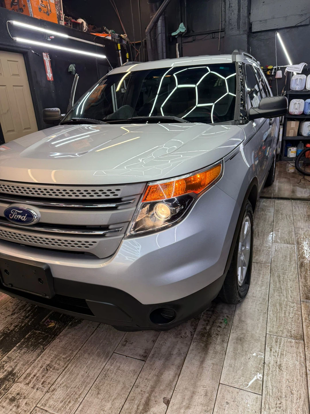 2013 Ford Explorer XLT Silver SUV