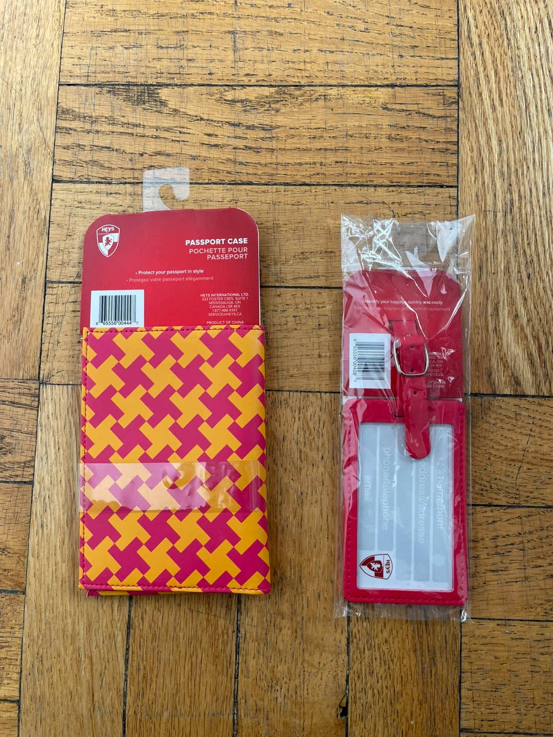 HEYS Passport Case and Luggage Tag Set - Red/Yellow Pattern - photo 2