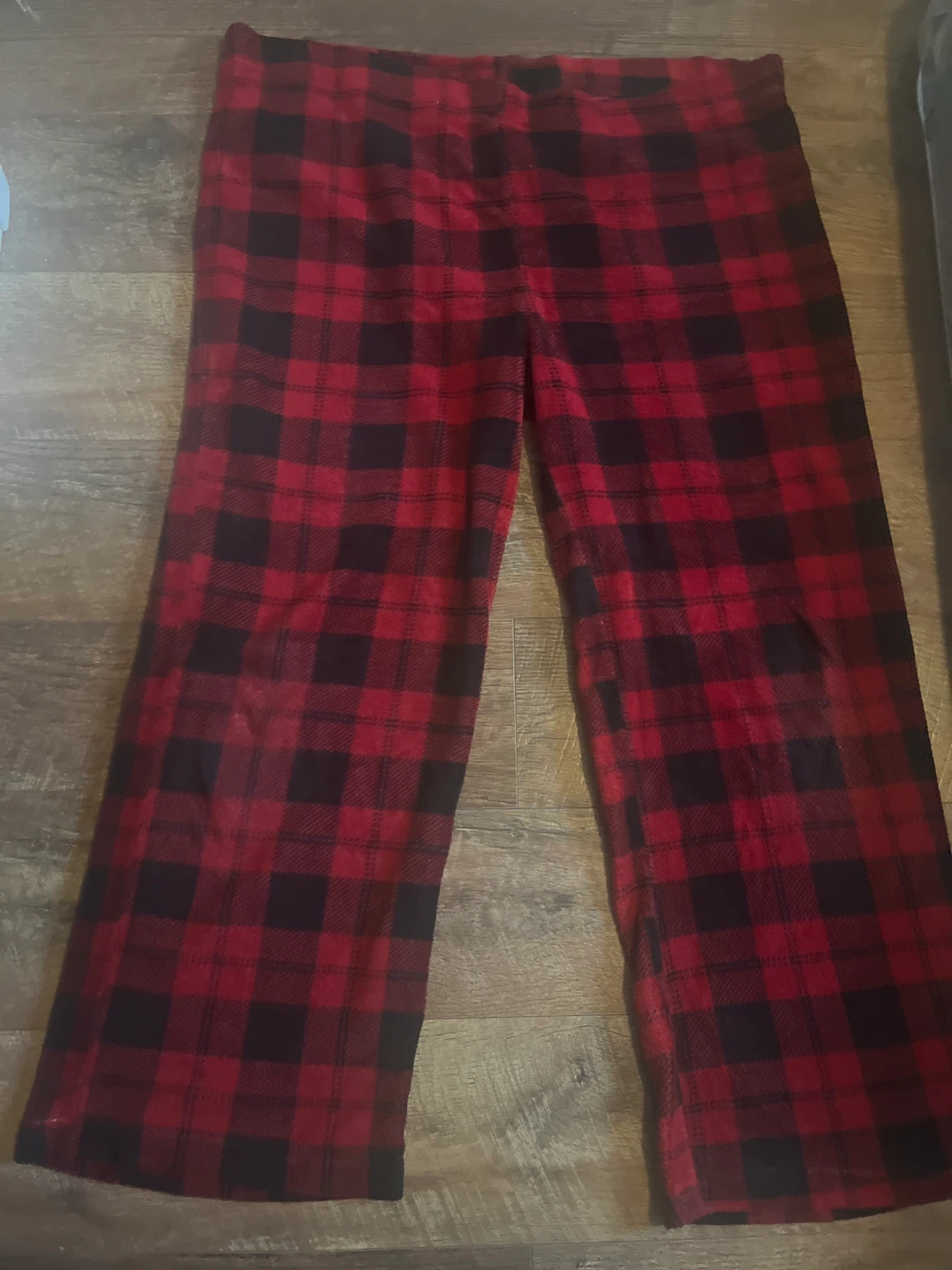 Red and Black Plaid Lounge Pants 🌱 - photo 2