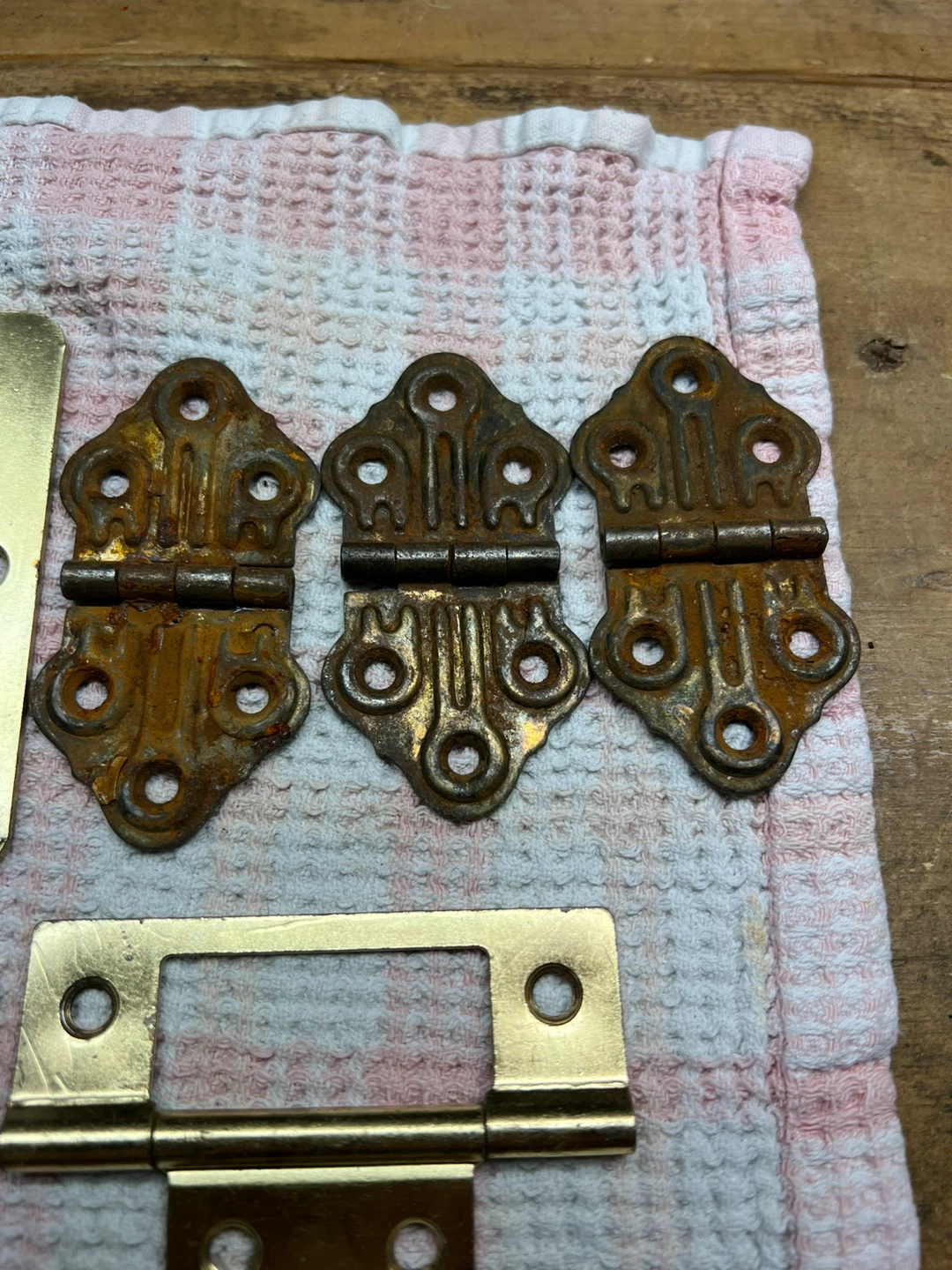 Hinges - photo 5