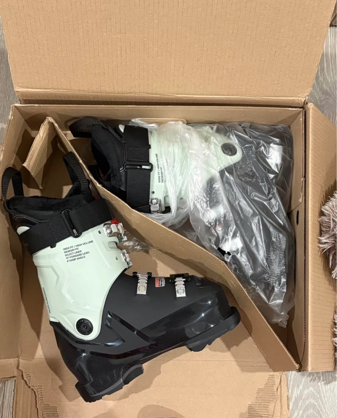 Atomic Hawx Ultra 95 W Ski Boots