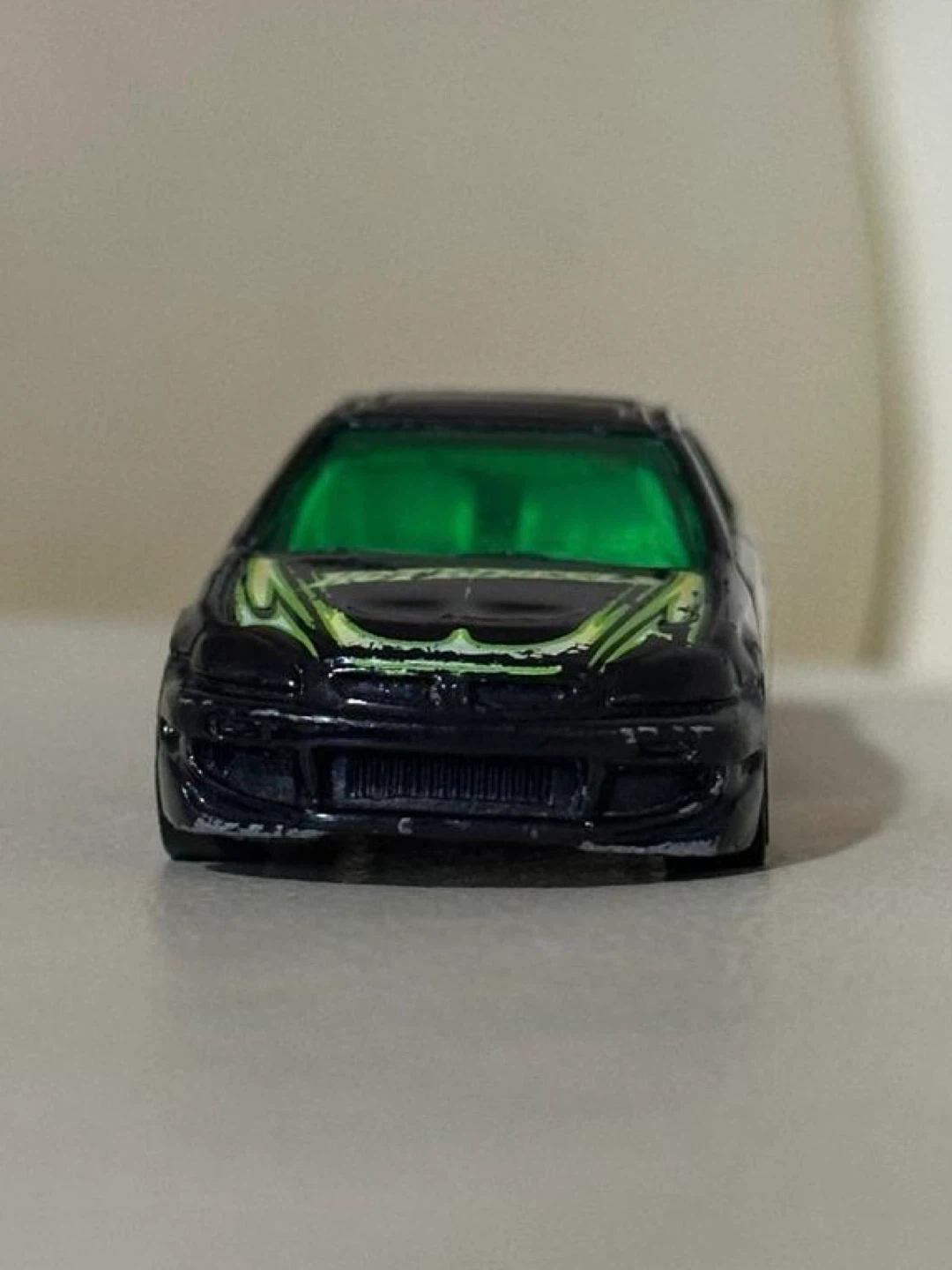 Honda Civic SI sport Hot Wheels Black and Green Race Car Toy - photo 3