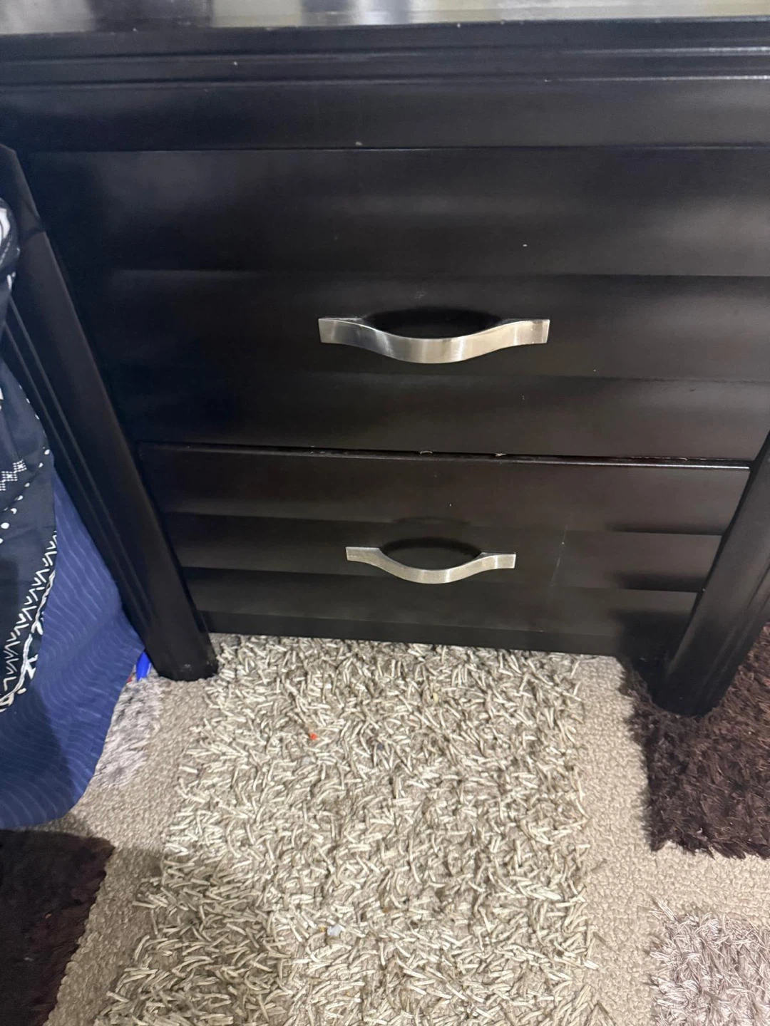 Queen Bed Set + Mattress + 2 Nightstands - photo 3