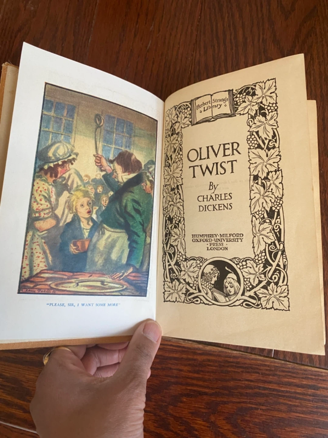 Oliver Twist by Charles Dickens - photo 4