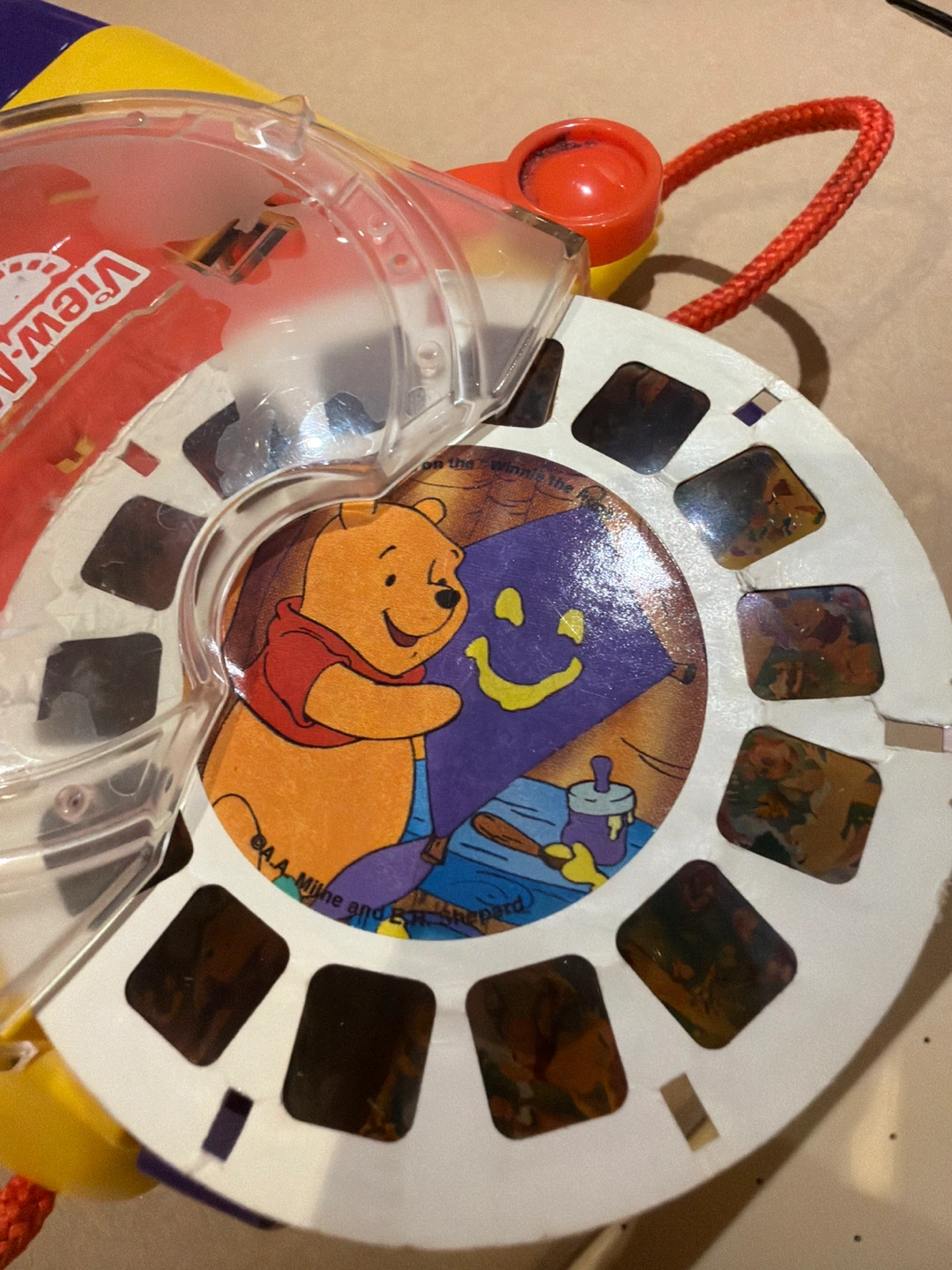 Vintage 90s/Y2K View-Master Winnie the Pooh binoculars - photo 4