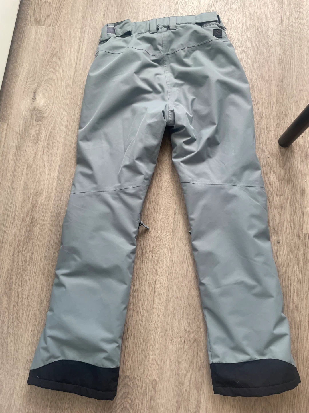 Ski pants