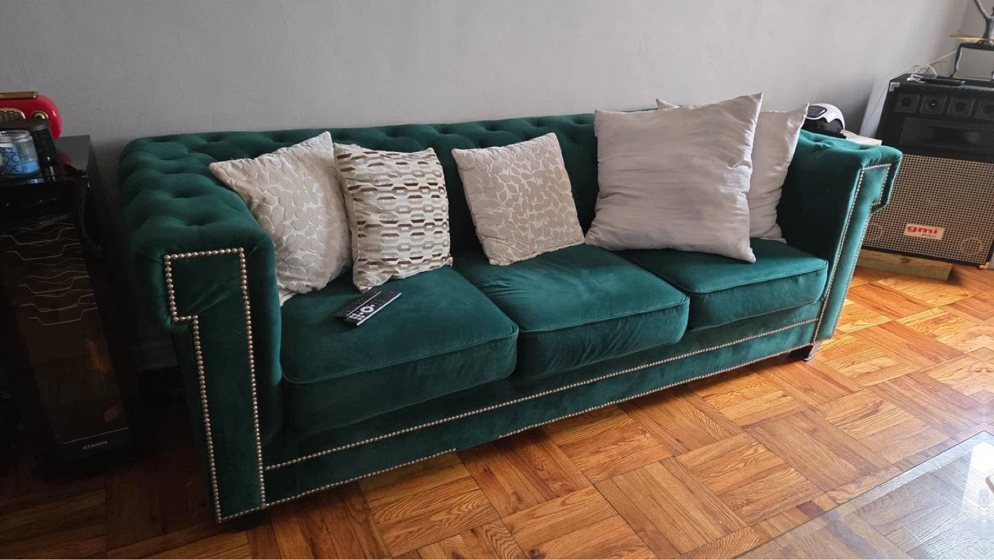 Green Velvet Chesterfield Sofa - photo 2