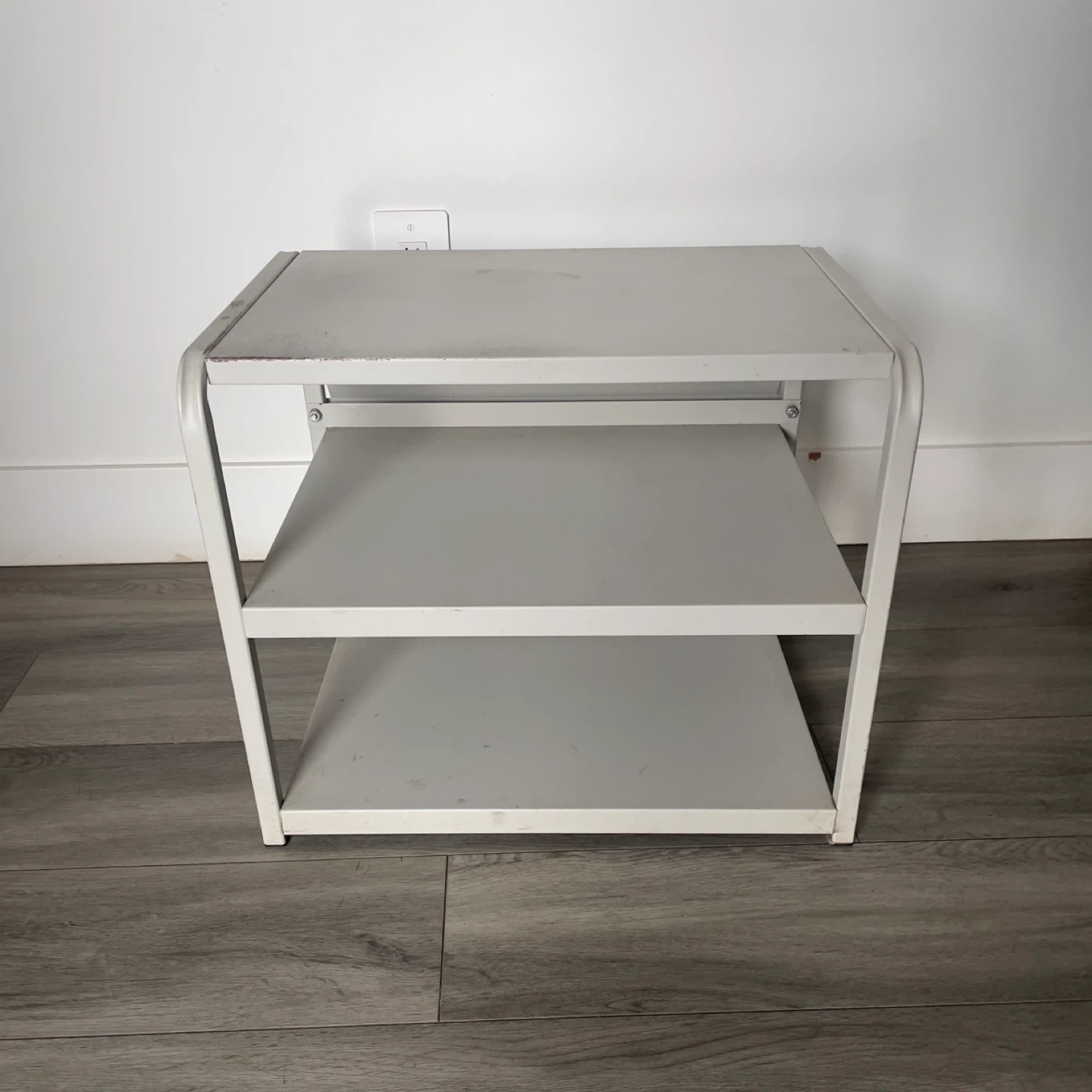Metal Shelf Unit - photo 4