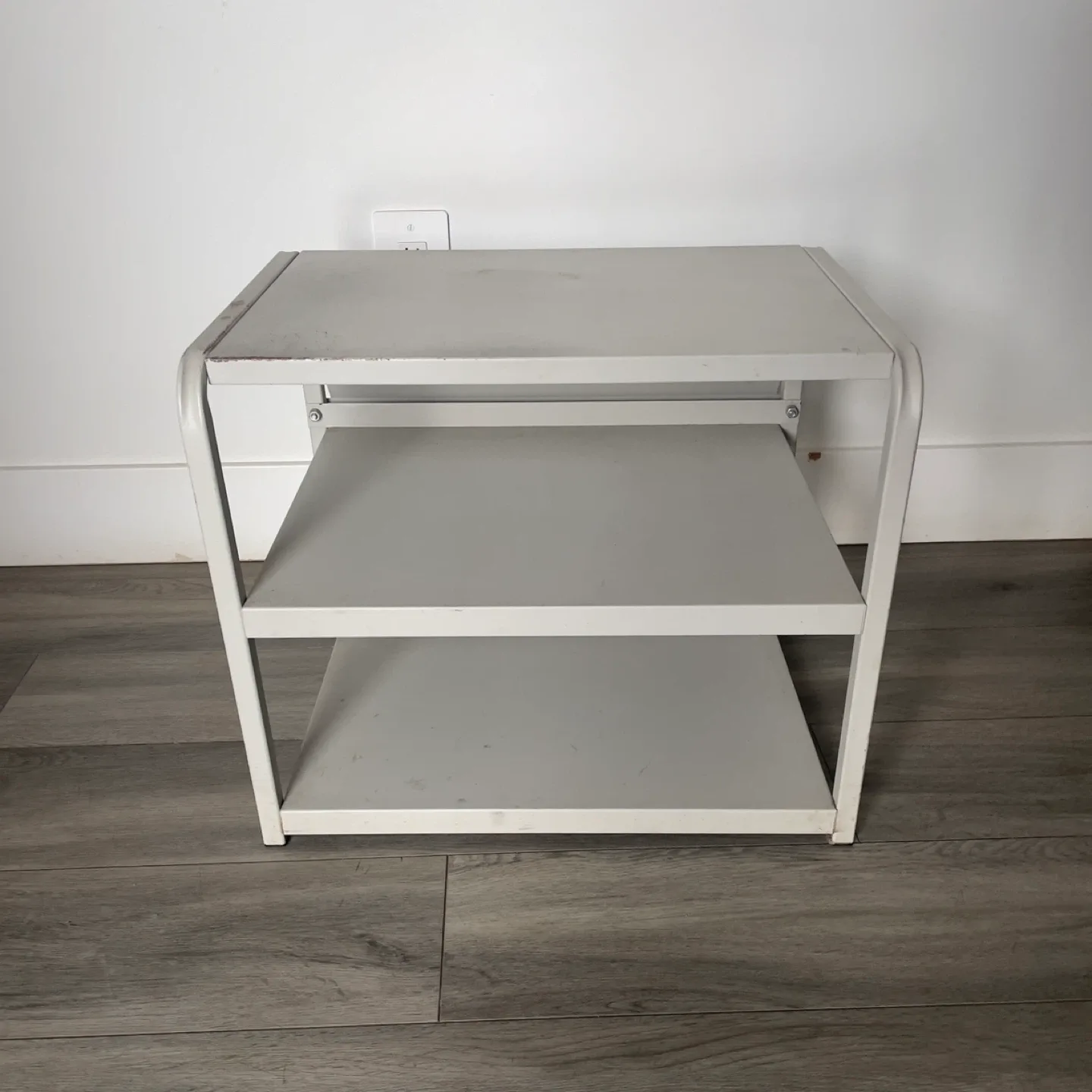 Metal Shelf Unit - photo 4
