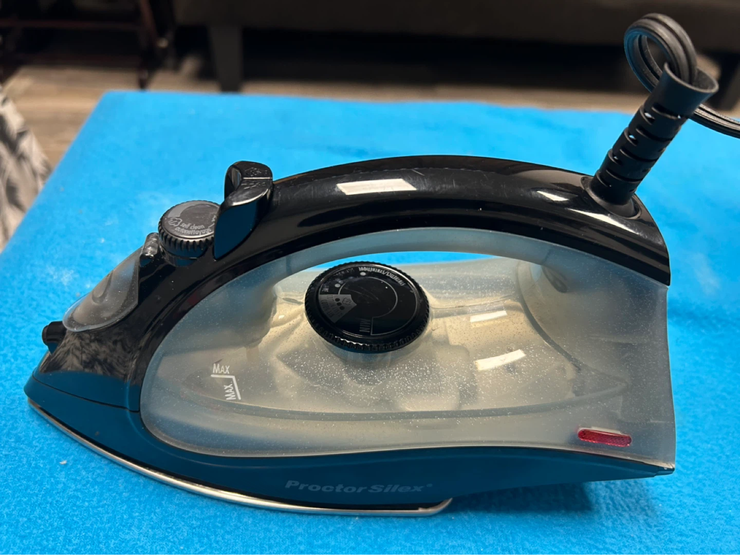 Proctor Silex Steam Iron - Black