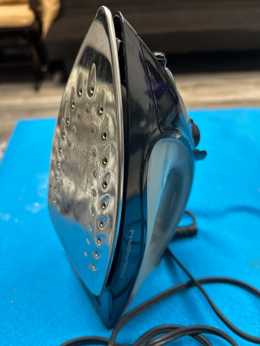 Proctor Silex Steam Iron - Black - photo 3