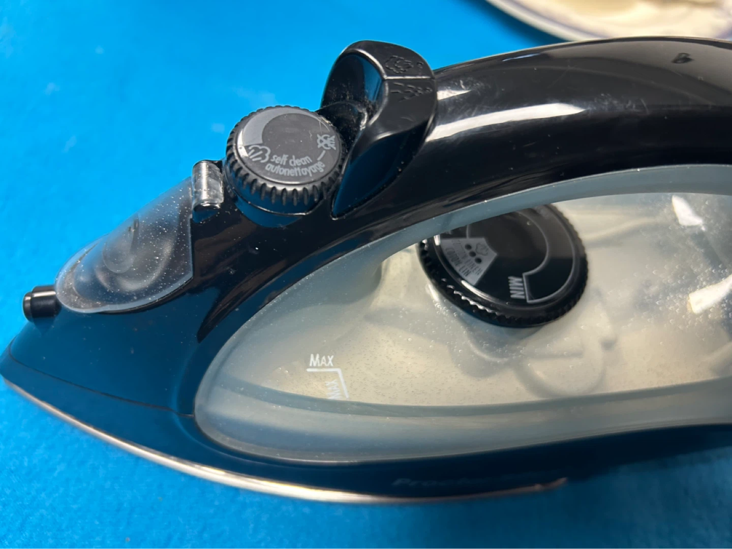 Proctor Silex Steam Iron - Black - photo 5