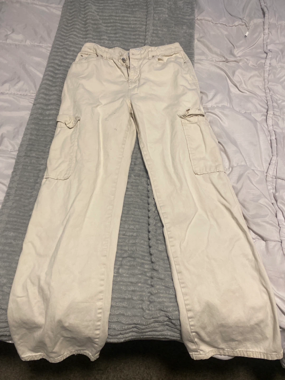 low rise Primark Cream Cargo Pants Women's Size 8