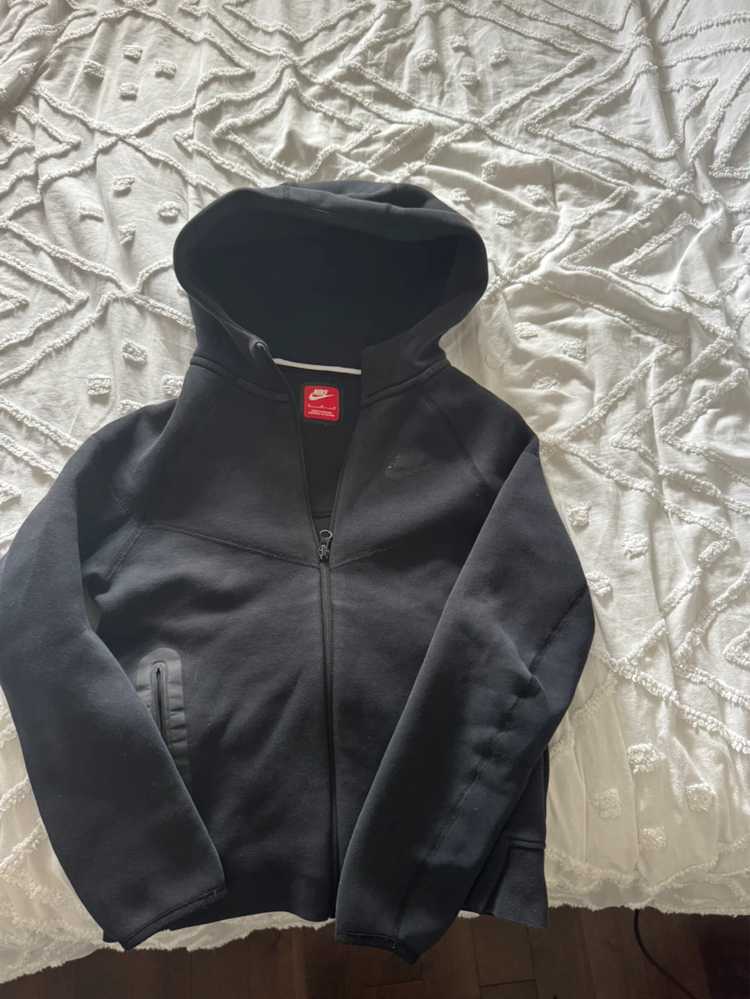 Nike Tech Fleece Hoodie and Joggers Set - Black/Red - Size M
