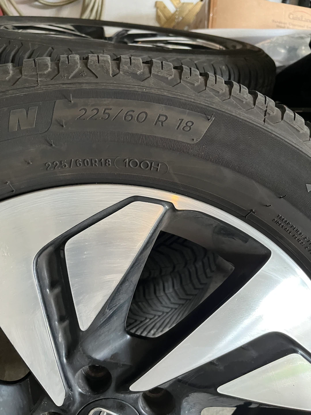 Michelin CrossClimate Tire 225/60 R18 - photo 5