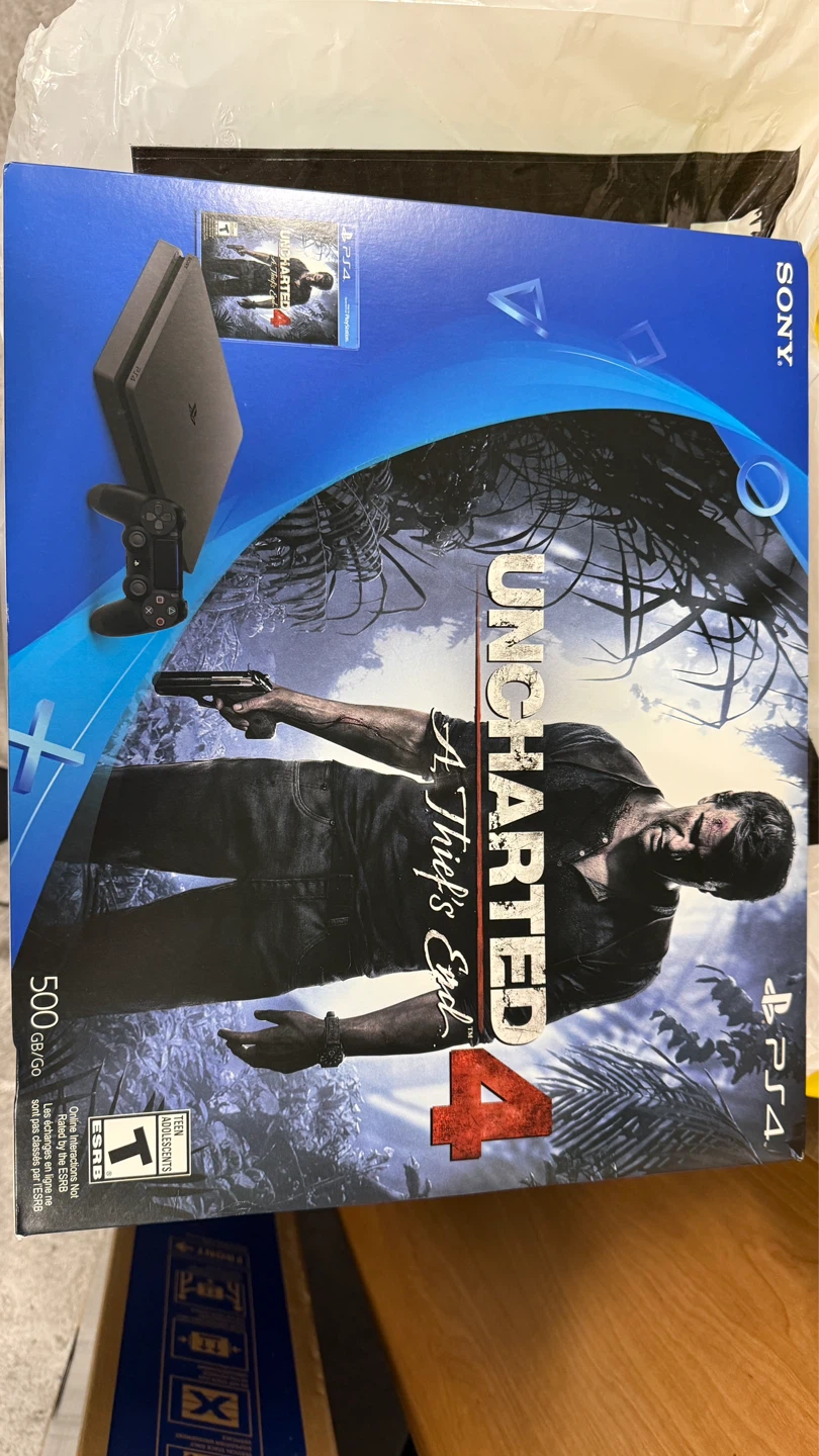 Sony PlayStation 4 500GB Uncharted 4 Bundle - photo 2
