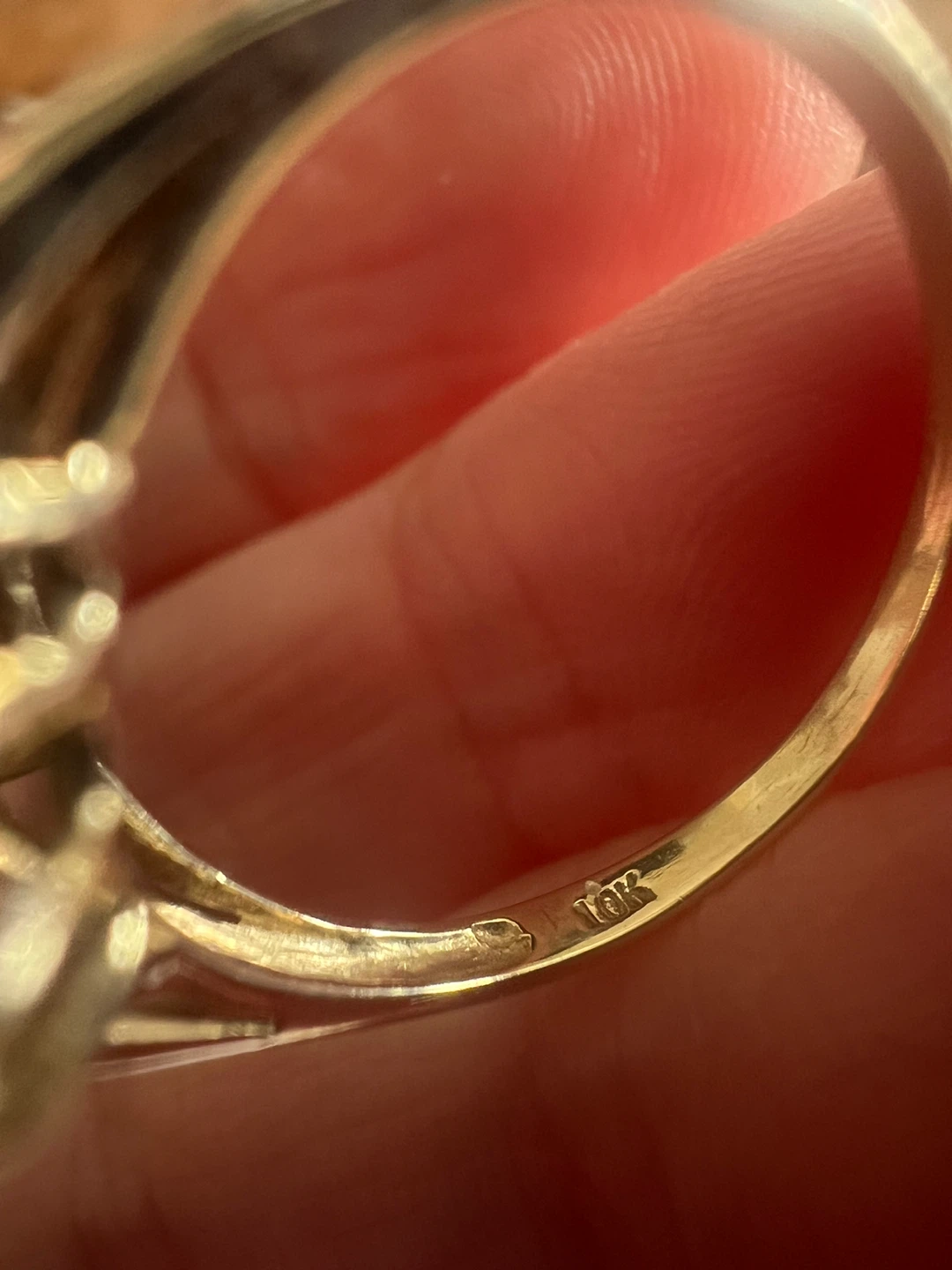 10K Gold Garnet Ring - photo 5
