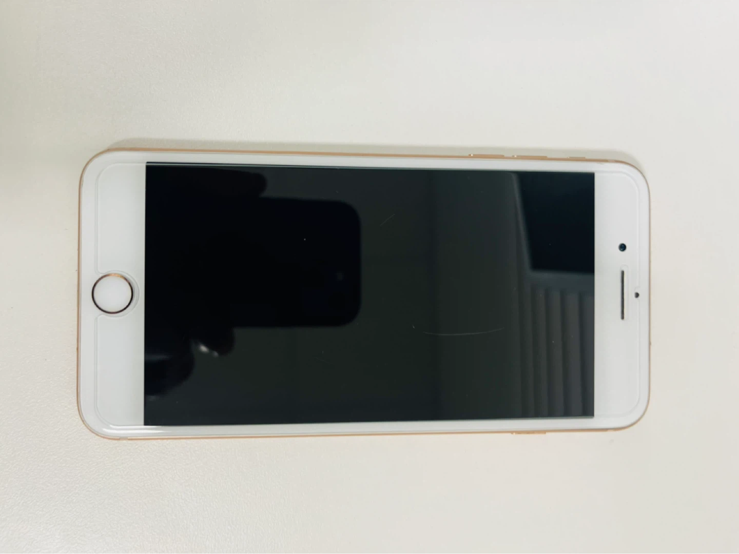 Apple iPhone 8 Plus Gold - photo 3