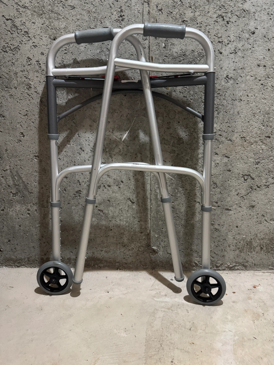 Walker with wheels