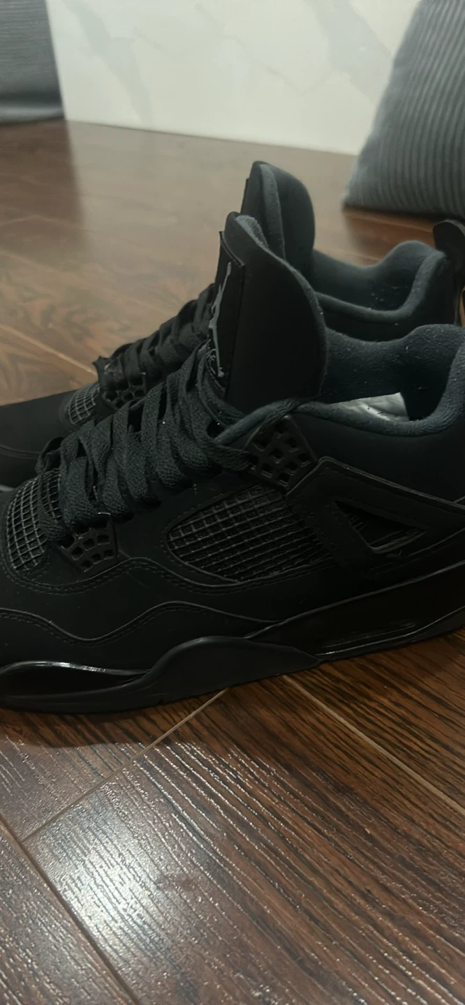 Black cat jordan 4’s - photo 2