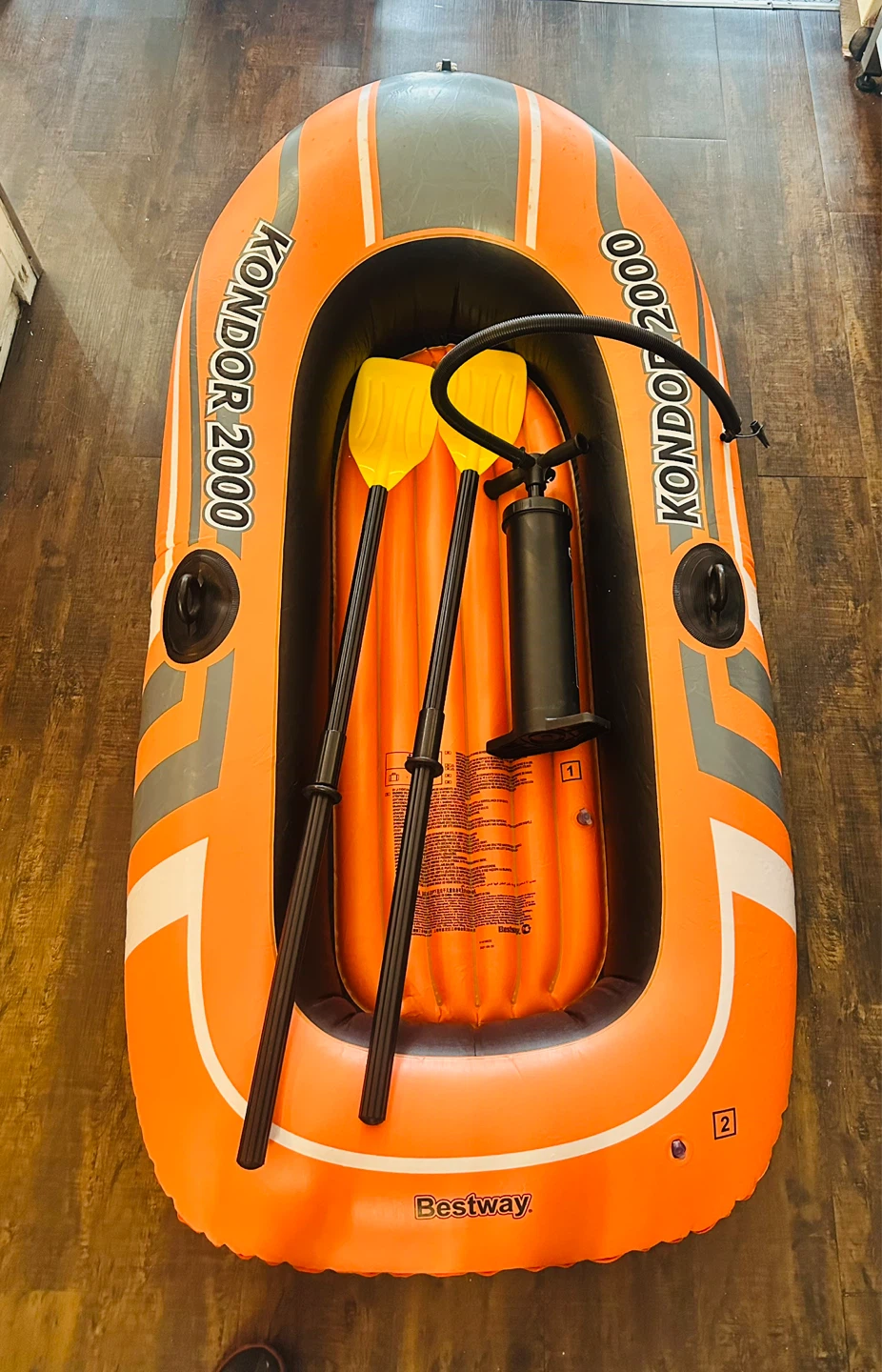 Bestway Kondor 2000 Inflatable Boat with Oars and Pump