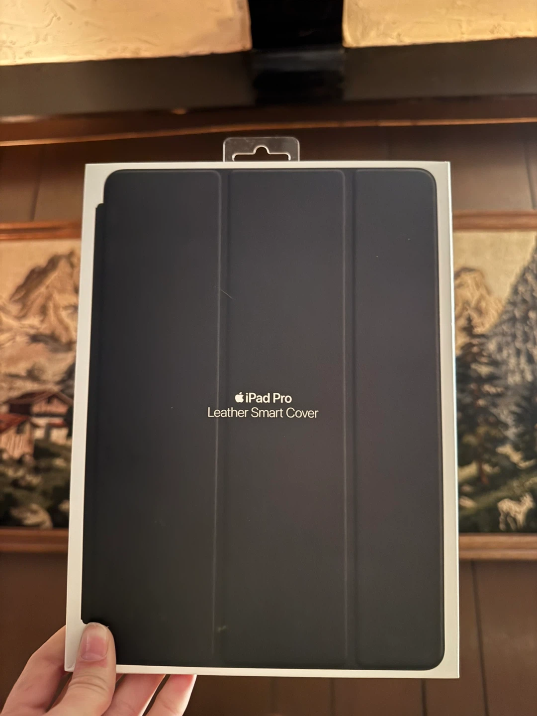 Apple iPad Pro 10.5-inch Leather Smart Cover