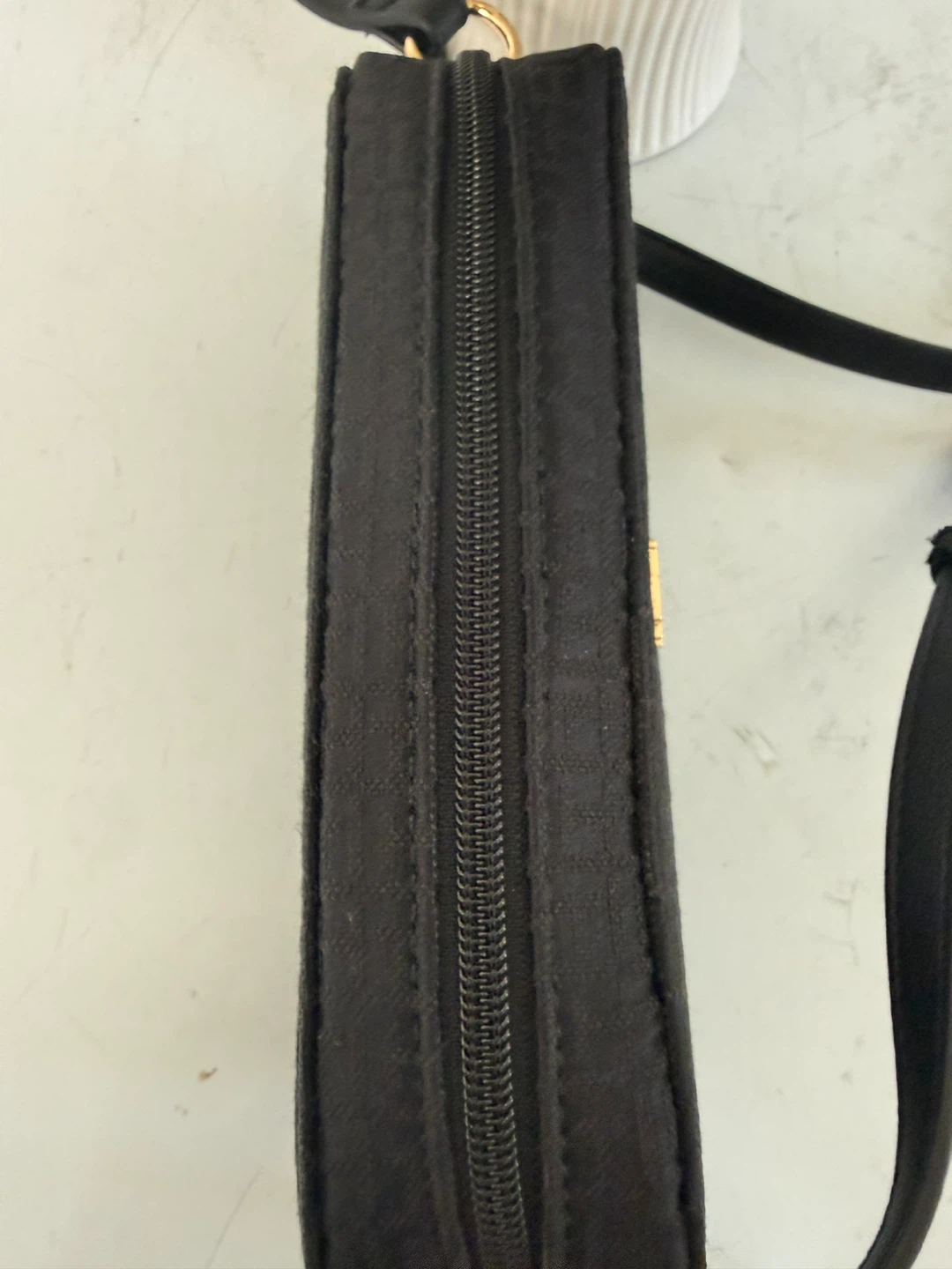 Tommy Hilfiger Black Monogram Camera Bag - photo 5