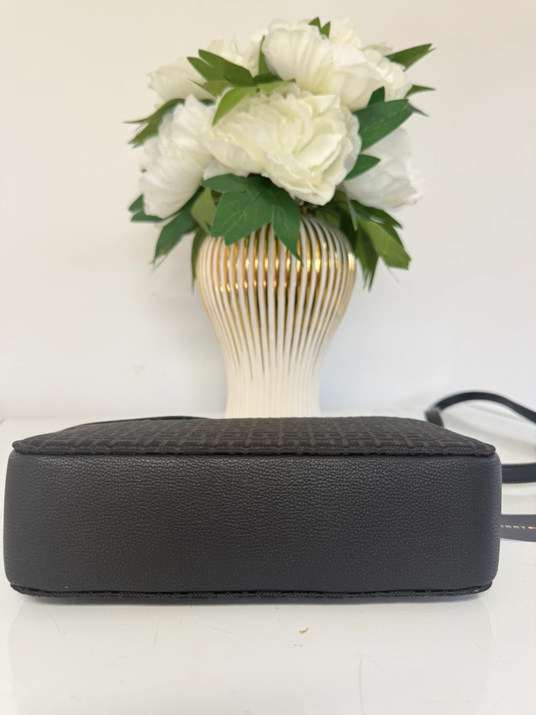 Tommy Hilfiger Black Monogram Camera Bag - photo 4
