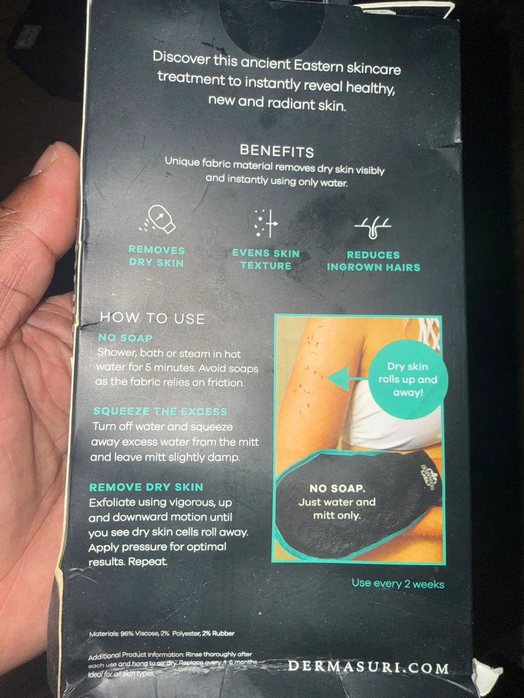 Dermasuri Deep Exfoliating Body Scrub Mitt - photo 2