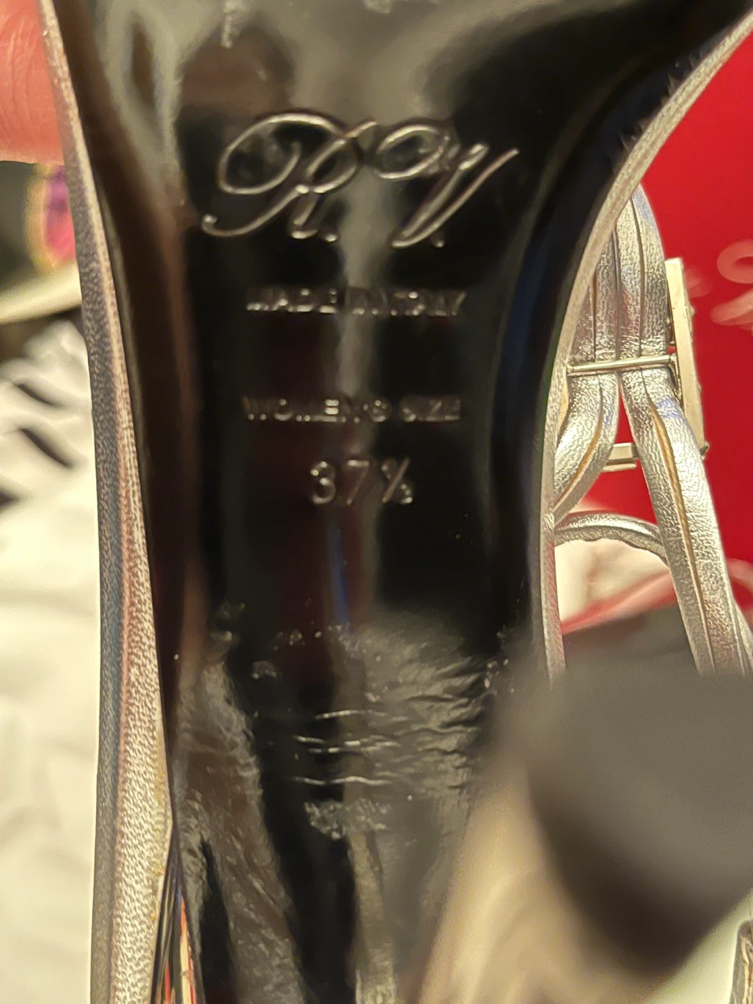 Authentic Roger Vivier Silver Crystal stiletto sandals - photo 5