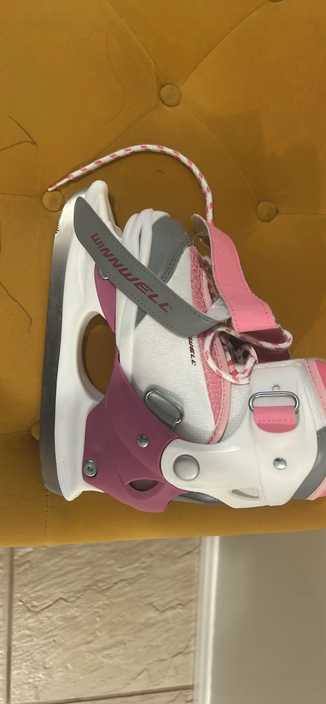 Winnwell Adjustable Ice Skates - Pink/White - US Size 12-2 - photo 3